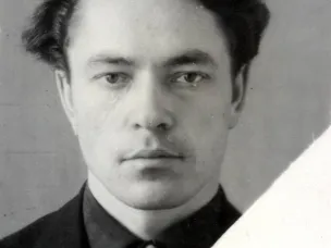 К 90-летию архитектора Б.Ф. Холуева (по документам личного фонда Р-58 ГАСДНО)